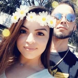 Meet your Posher, Sharil